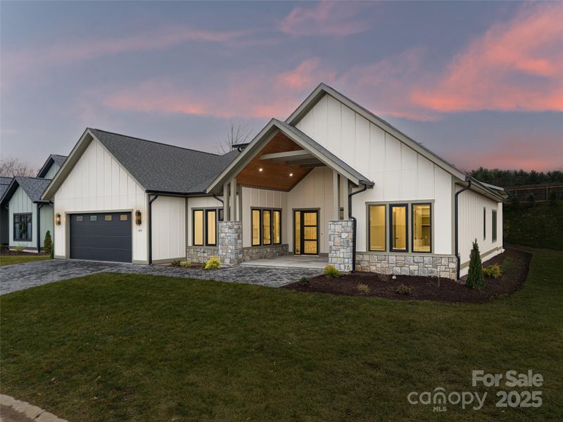 Image 39 of a home in .