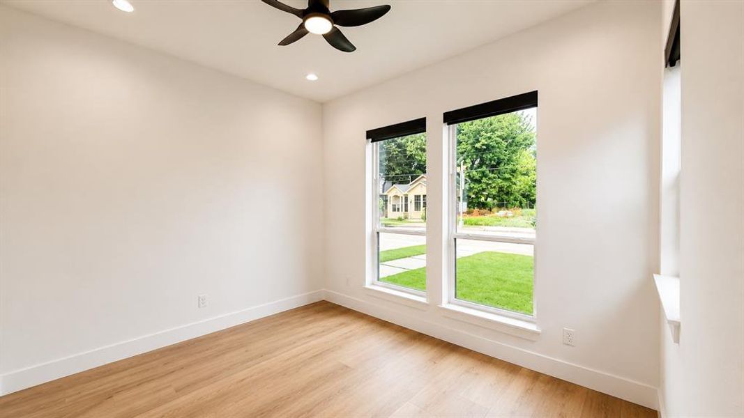 Spacious, unfurnished interior of a new home in , Dallas (Image 23).