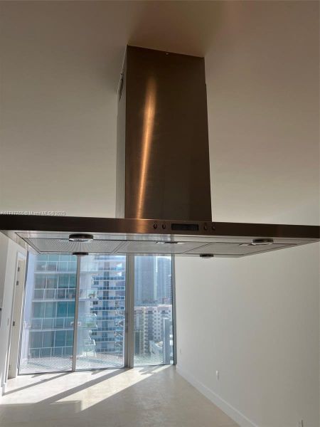 Range hood exhaust