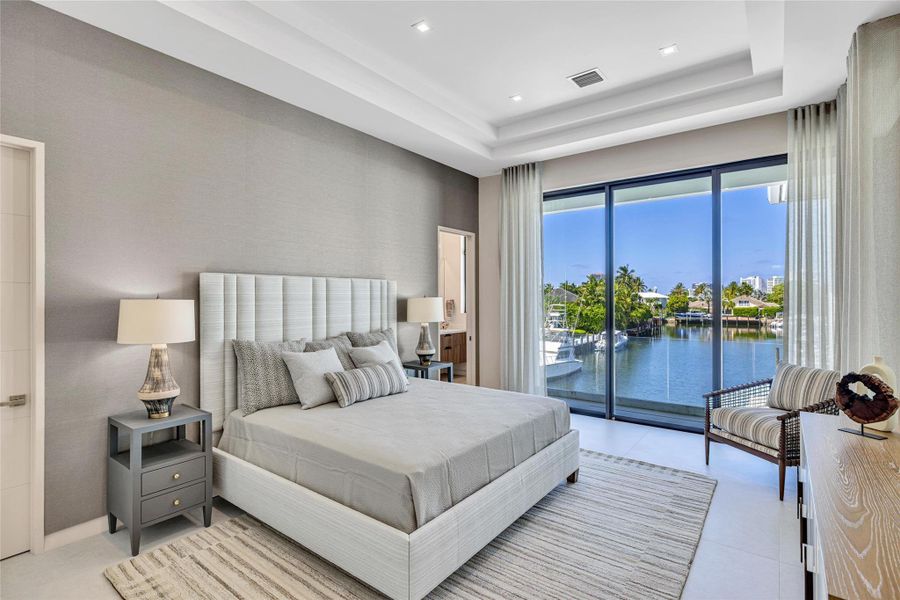 Furnished interior view inside a new home in , Fort Lauderdale (Image 14).