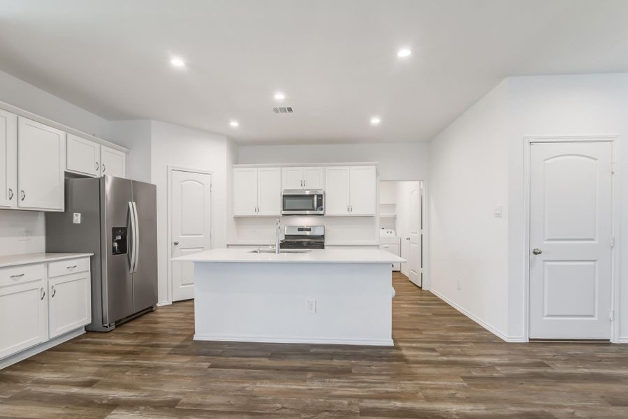 Furnished interior view inside a new home in River Ranch Meadows, Dayton (Image 18).