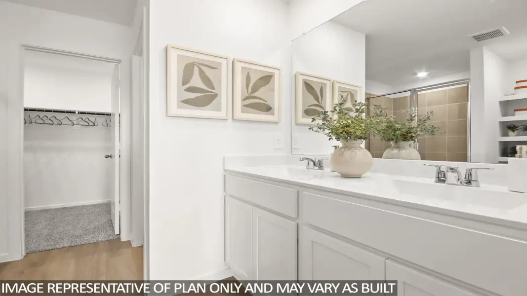 Furnished interior view inside a new home in Medina, Dayton (Image 10).