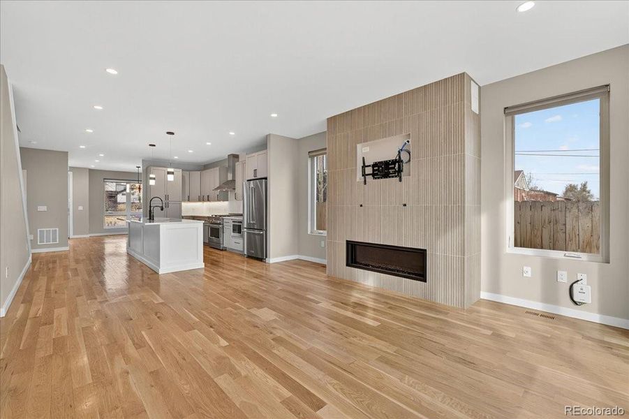 Image 46 of a home in .