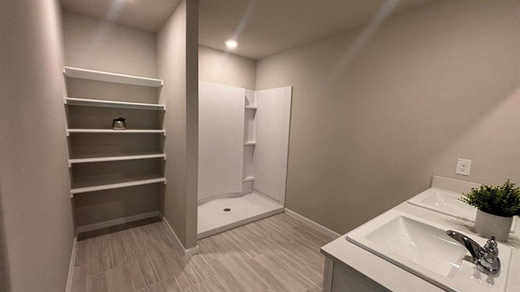 Furnished interior view inside a new home in Highlands at Chapel Creek, Fort Worth (Image 7). Furnished interior view inside a new home in Highlands at Chapel Creek, Fort Worth (Image 7).