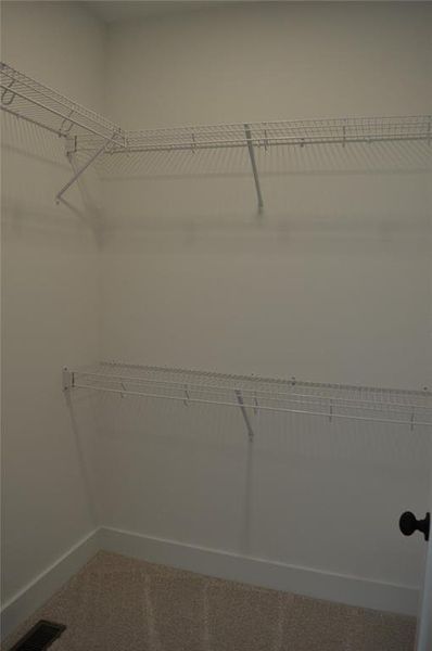 Spacious, unfurnished interior of a new home in , Marietta (Image 26).