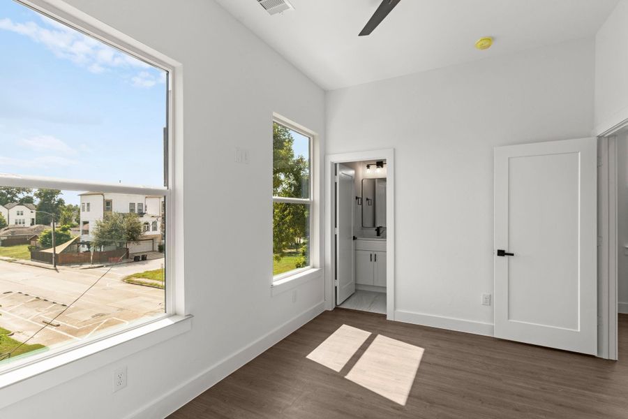 Spacious, unfurnished interior of a new home in , Houston (Image 25). Spacious, unfurnished interior of a new home in , Houston (Image 25).