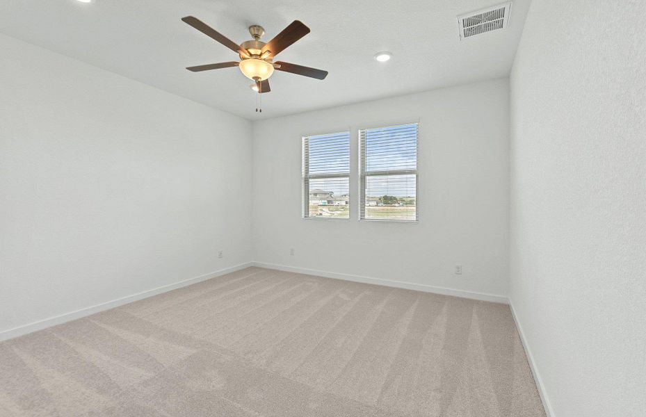 Spacious, unfurnished interior of a new home in Sonterra, Jarrell (Image 19). Spacious, unfurnished interior of a new home in Sonterra, Jarrell (Image 19).