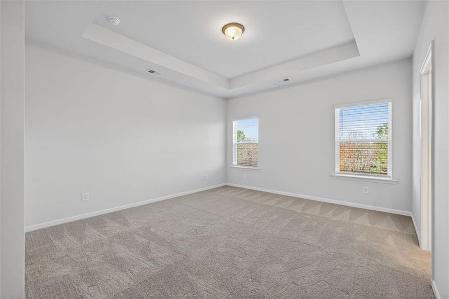 Spacious, unfurnished interior of a new home in Franklin Manor, Lawrenceville (Image 38).