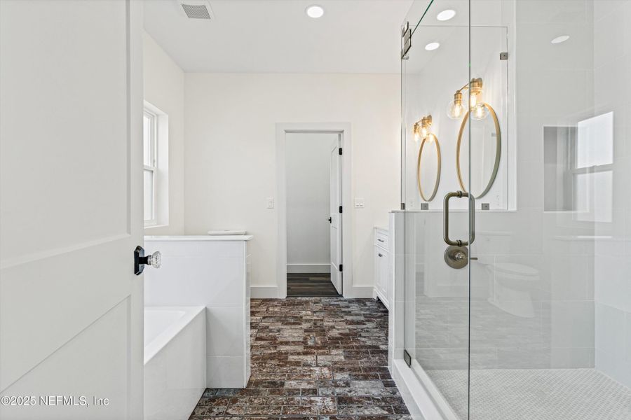 Furnished interior view inside a new home in , Jacksonville (Image 11).