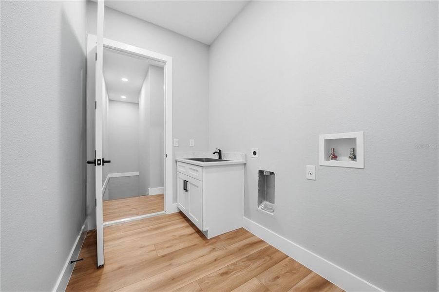 Furnished interior view inside a new home in , Punta Gorda (Image 8).