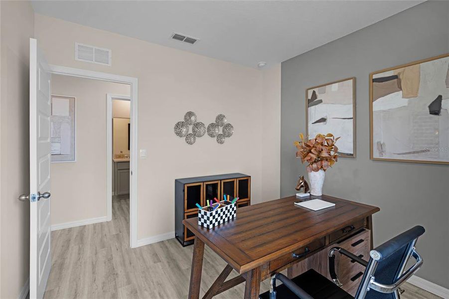 Furnished interior view inside a new home in , Winter Haven (Image 33).