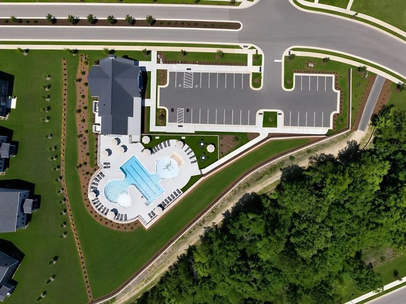 Community amenities in Silverstone, Knightdale (Image 24).