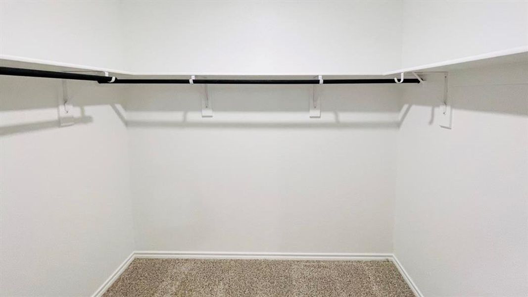 Spacious, unfurnished interior of a new home in Sunnycreek, Fort Worth (Image 16). Spacious, unfurnished interior of a new home in Sunnycreek, Fort Worth (Image 16).