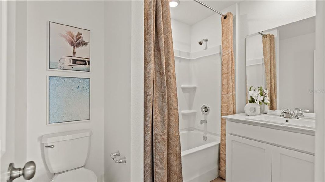 Furnished interior view inside a new home in , Lake Wales (Image 8).