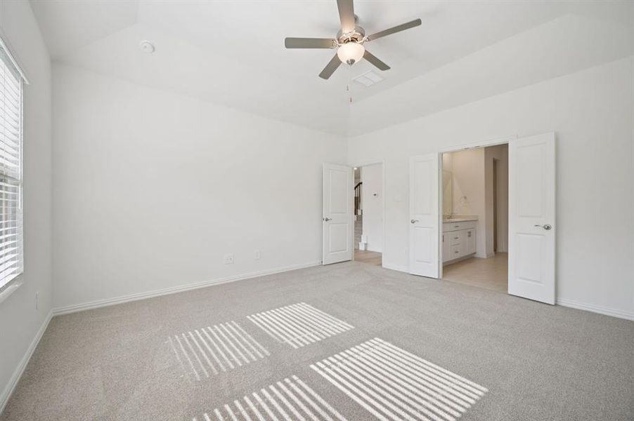 Photo is not of the actual home, but is an inspirational photo of builder’s model home and may depict options, furnishings, and/or decorator features that are not included.
