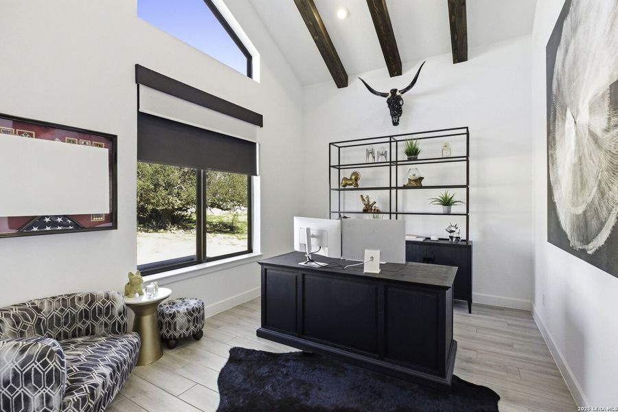 Furnished interior view inside a new home in Vintage Oaks, New Braunfels (Image 33).