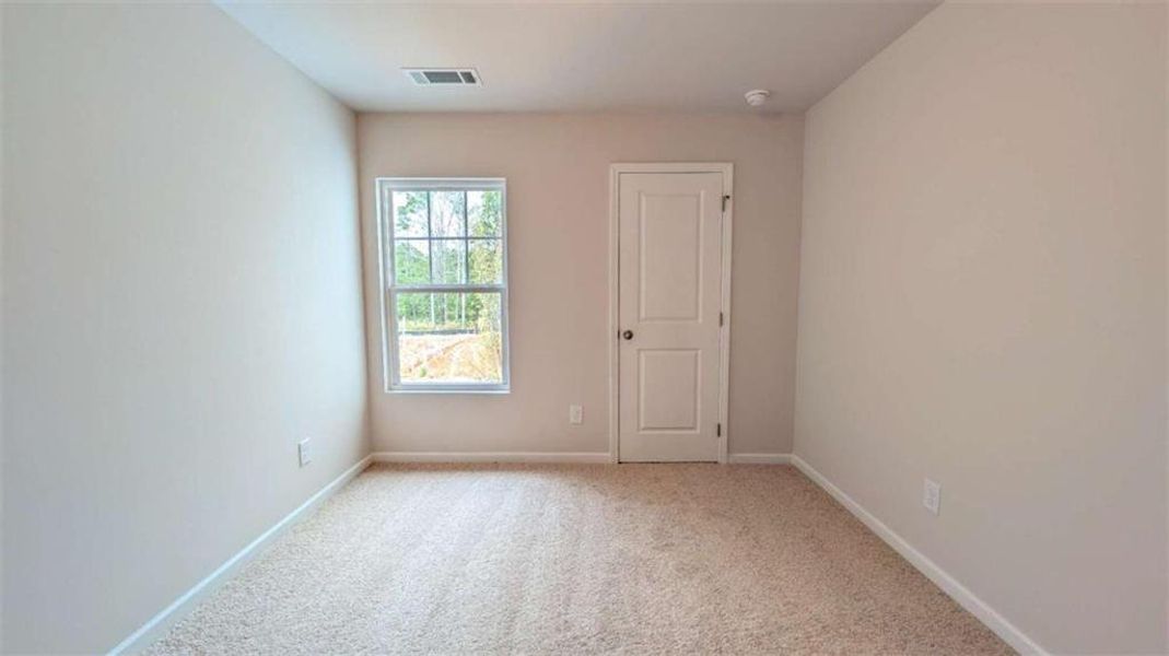 Spacious, unfurnished interior of a new home in Owen Preserve, Canton (Image 23).