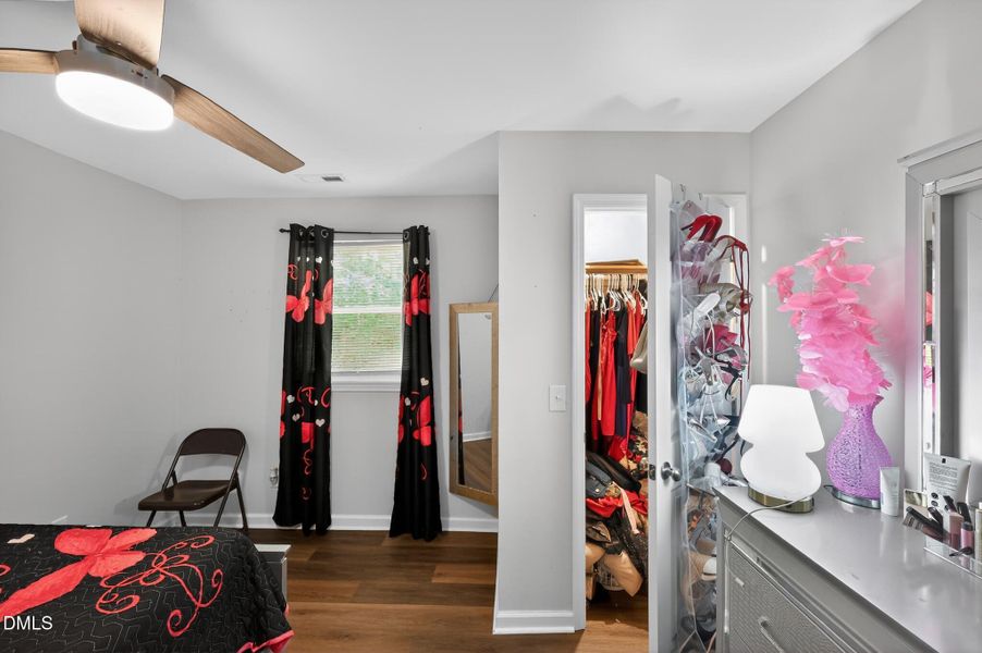 18_1696_James_Winston_Rd-Bedroom-7977