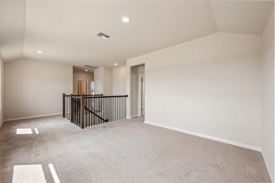 Spacious, unfurnished interior of a new home in The Cottages at La Cima, San Marcos (Image 41).