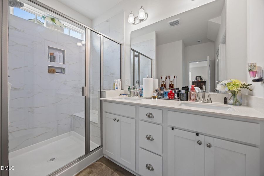 DOUBLE VANITIES