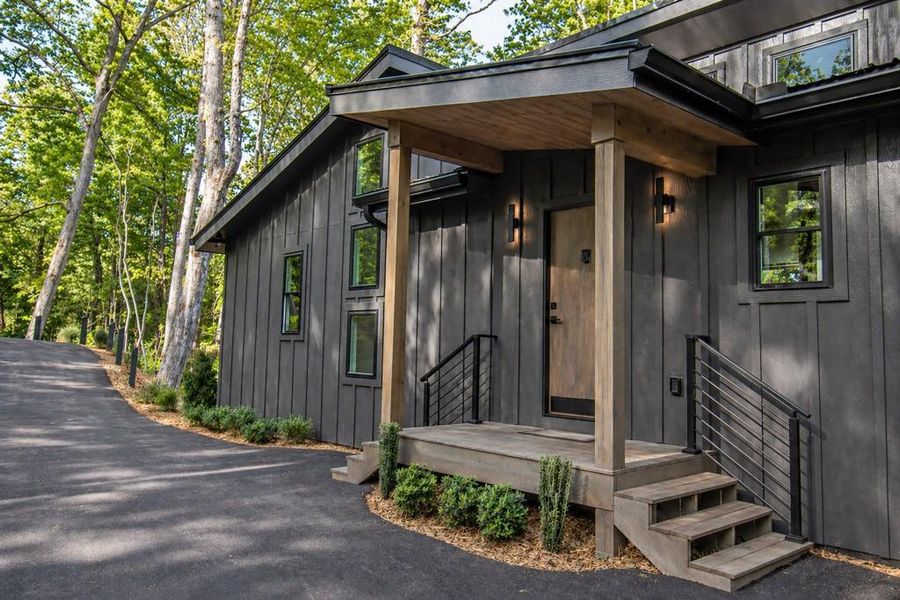 Exterior details and patio area of a home in , Blue Ridge (Image 35).