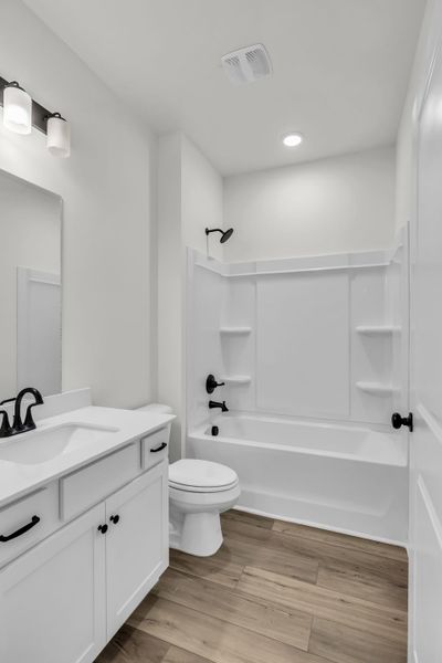 Furnished interior view inside a new home in Hampshire Hills, Columbia (Image 12).