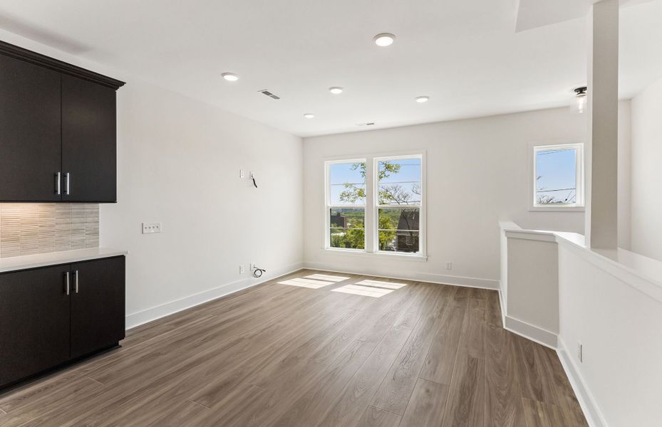 Spacious, unfurnished interior of a new home in Skyline, Nashville (Image 16).