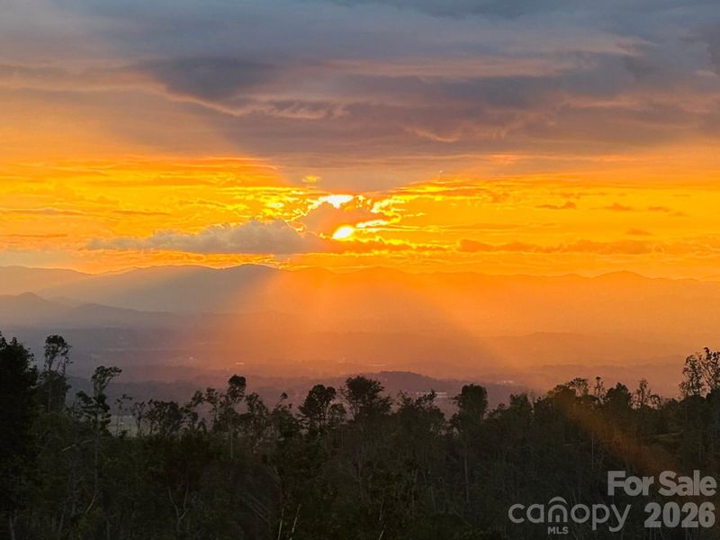 Natural landscape and outdoor views near  in Asheville (Image 38).