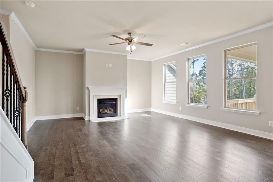 Spacious, unfurnished interior of a new home in Paces Estates, Lithia Springs (Image 16). Spacious, unfurnished interior of a new home in Paces Estates, Lithia Springs (Image 16).