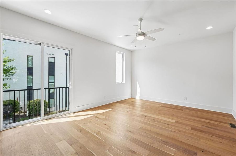 Spacious, unfurnished interior of a new home in , Decatur (Image 44).