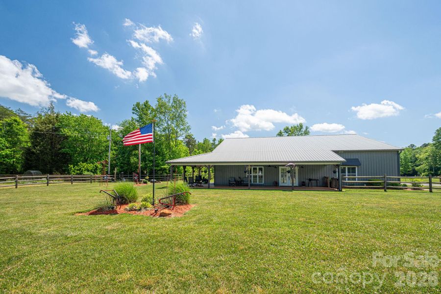 Image 38 of a home in .
