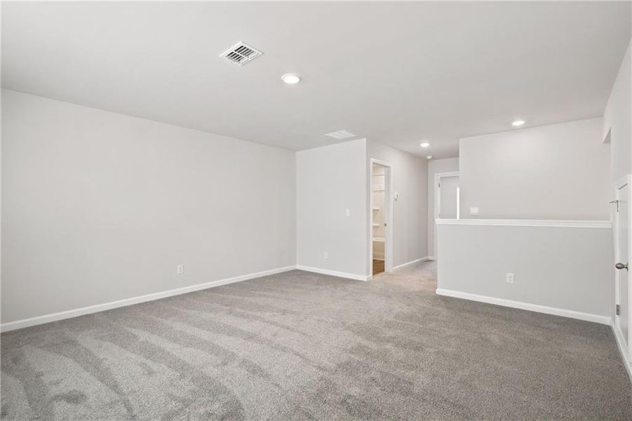 Spacious, unfurnished interior of a new home in Parkside at Grayson, Grayson (Image 24). Spacious, unfurnished interior of a new home in Parkside at Grayson, Grayson (Image 24).