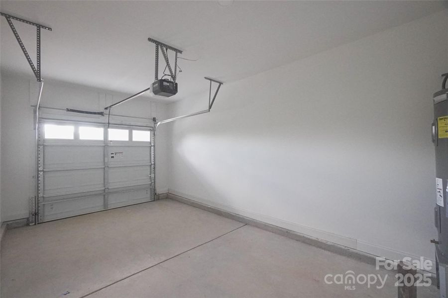 Spacious, unfurnished interior of a new home in , Charlotte (Image 23).