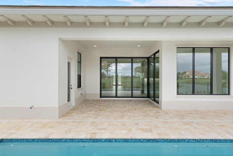 20250325204210244358000000-o