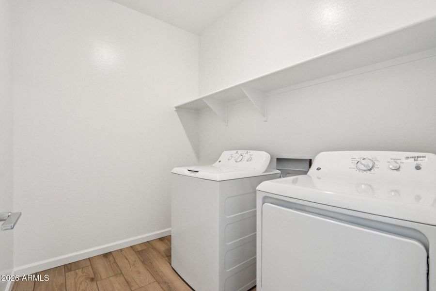 22-web-or-mls-W Camden Ave-S0402-022