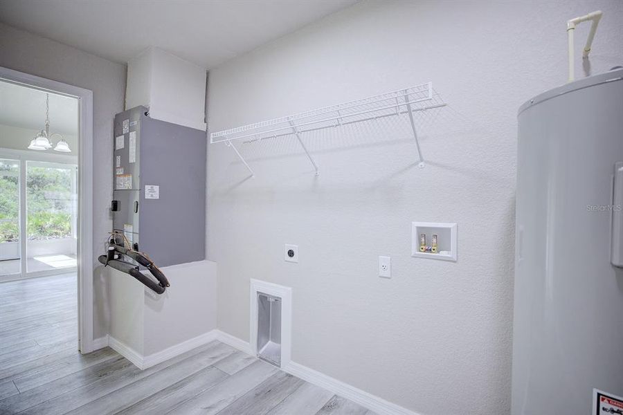 Spacious, unfurnished interior of a new home in , Avon Park (Image 19).