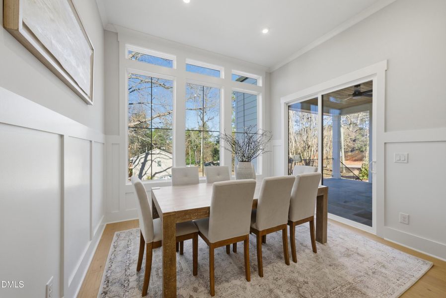 RGA-0409-00_Ballentine B_Dining Room