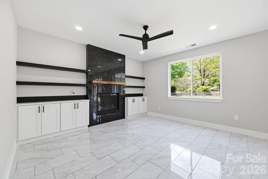 Spacious, unfurnished interior of a new home in , Huntersville (Image 23).