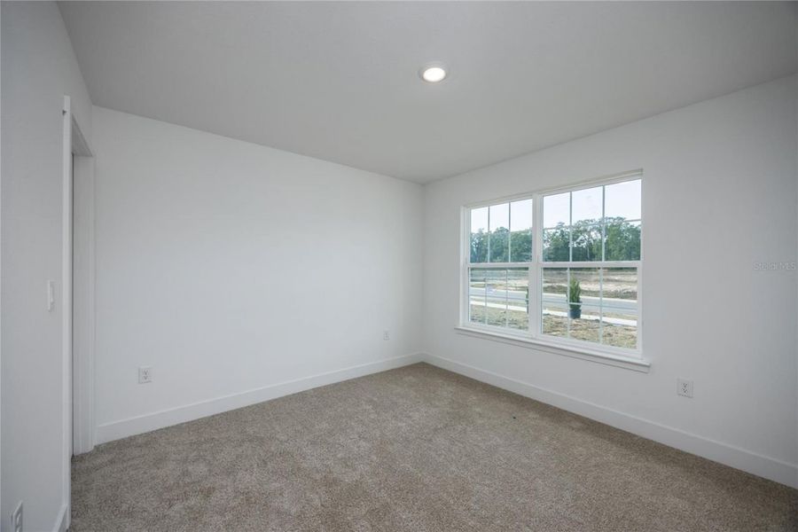 Spacious, unfurnished interior of a new home in Kirkland Farms, Alachua (Image 22). Spacious, unfurnished interior of a new home in Kirkland Farms, Alachua (Image 22).