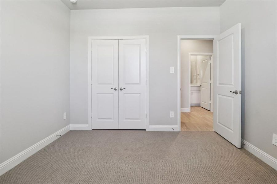 Photo is not of the actual home, but is an inspirational photo of builder’s model home and may depict options, furnishings, and/or decorator features that are not included.