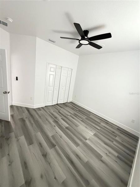 Spacious, unfurnished interior of a new home in , Lakeland (Image 19).