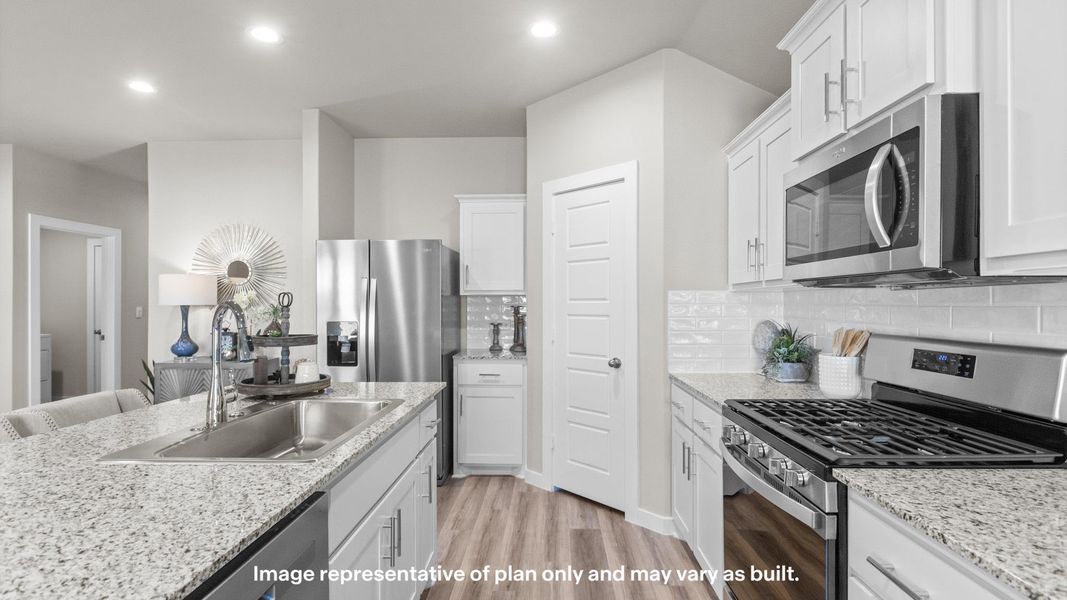 Furnished interior view inside a new home in Homestead at Parks Bell Ranch, Odessa (Image 5).