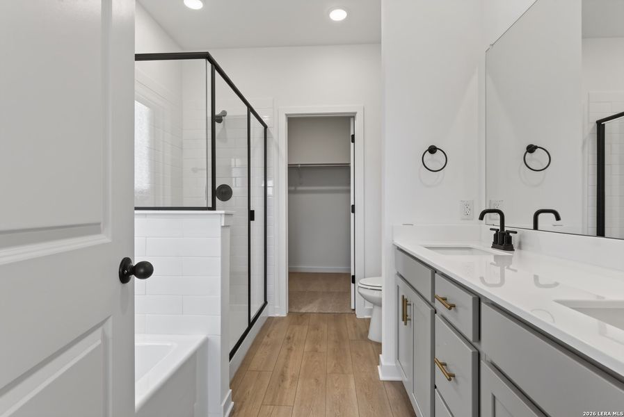 Furnished interior view inside a new home in Nopal Valley, San Antonio (Image 9).