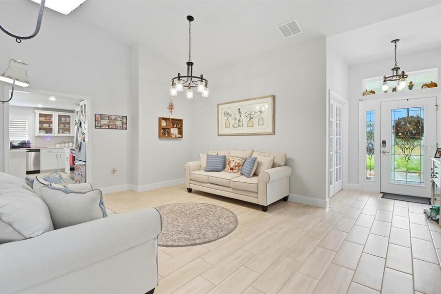 Furnished interior view inside a new home in , Dunnellon (Image 3).