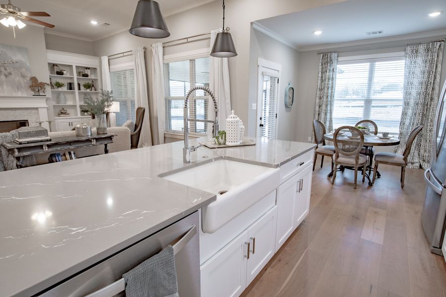 Representative furnished interior of a home built from the Willow by Grant & Co in Manor at Hall Creek, Arlington (Image 71).
