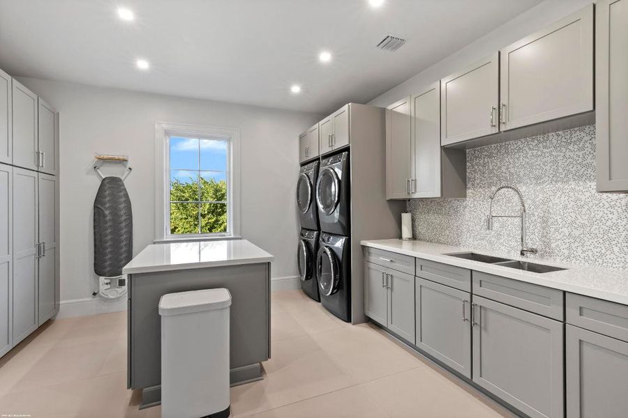 15527 Imperial Point Ln 068c