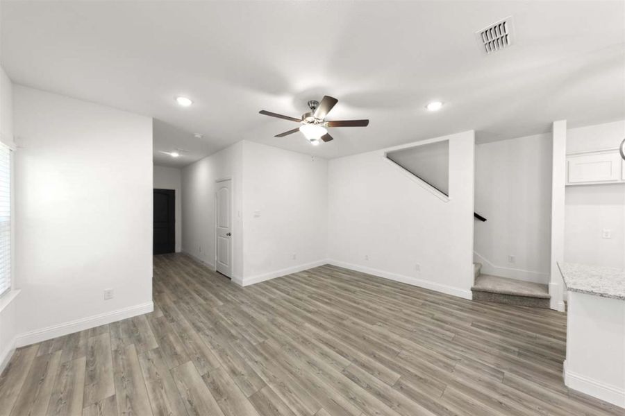 Spacious, unfurnished interior of a new home in Town Park, Princeton (Image 11). Spacious, unfurnished interior of a new home in Town Park, Princeton (Image 11).