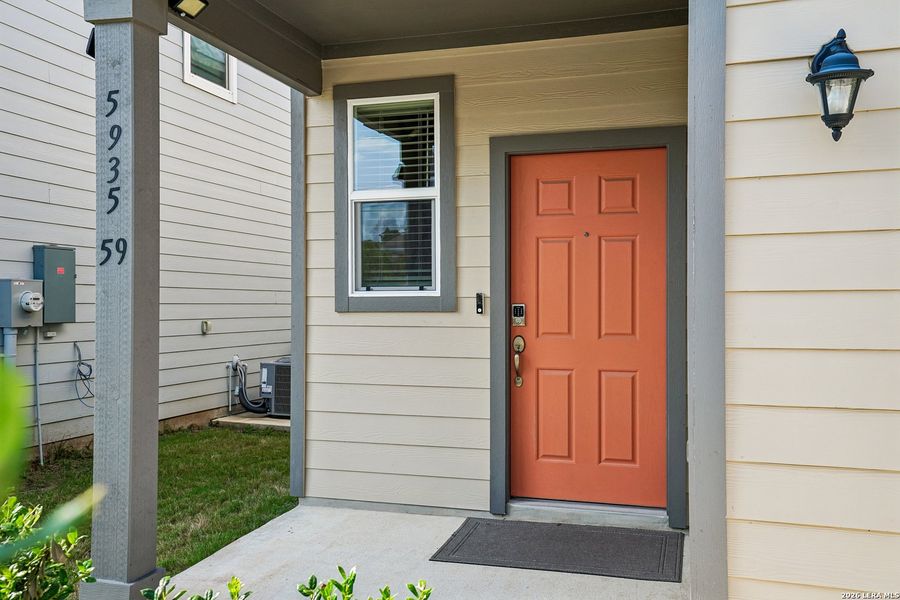 Exterior details and patio area of a home in University Village, San Antonio (Image 3).