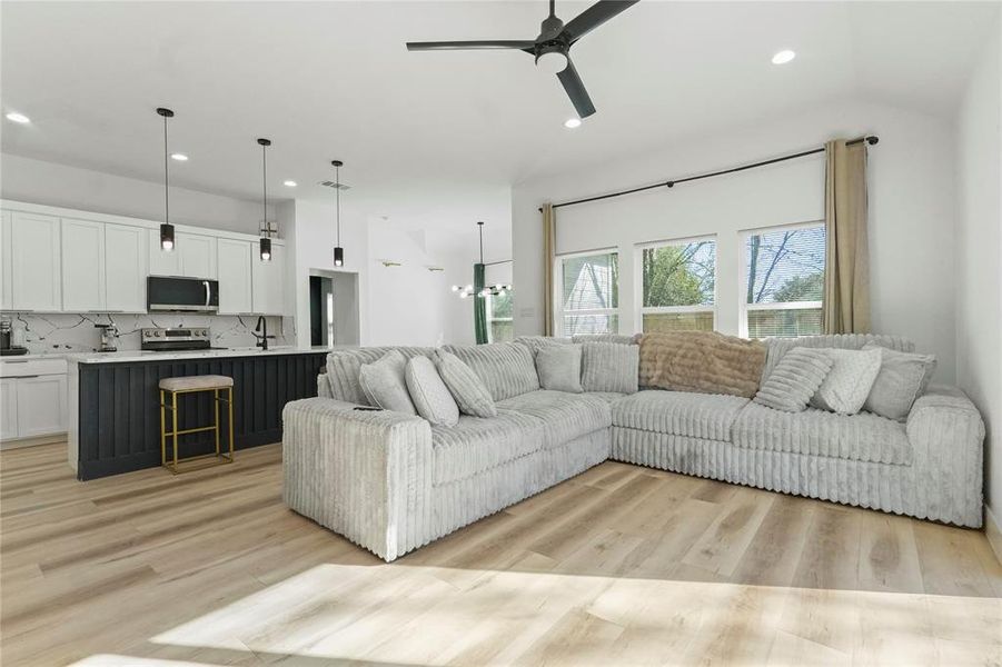 Furnished interior view inside a new home in , Dallas (Image 16).