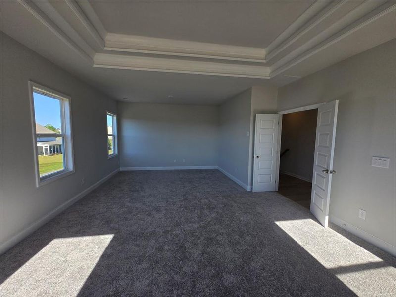 Spacious, unfurnished interior of a new home in Enclave at Logan Point, Loganville (Image 16).